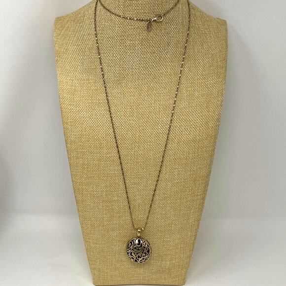 KIAM FAMILY by Lia Sophia Rhinestone Gold Tone Dome Pendant Necklace Reversible - Picture 8 of 9